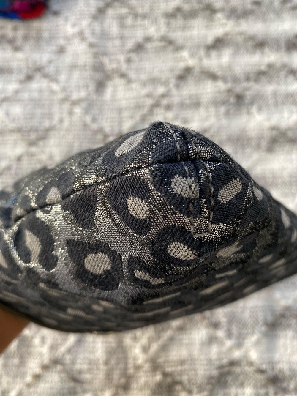 Coach Ocelot Metallic Leopard Print Makeup Bag - Picture 3 of 9